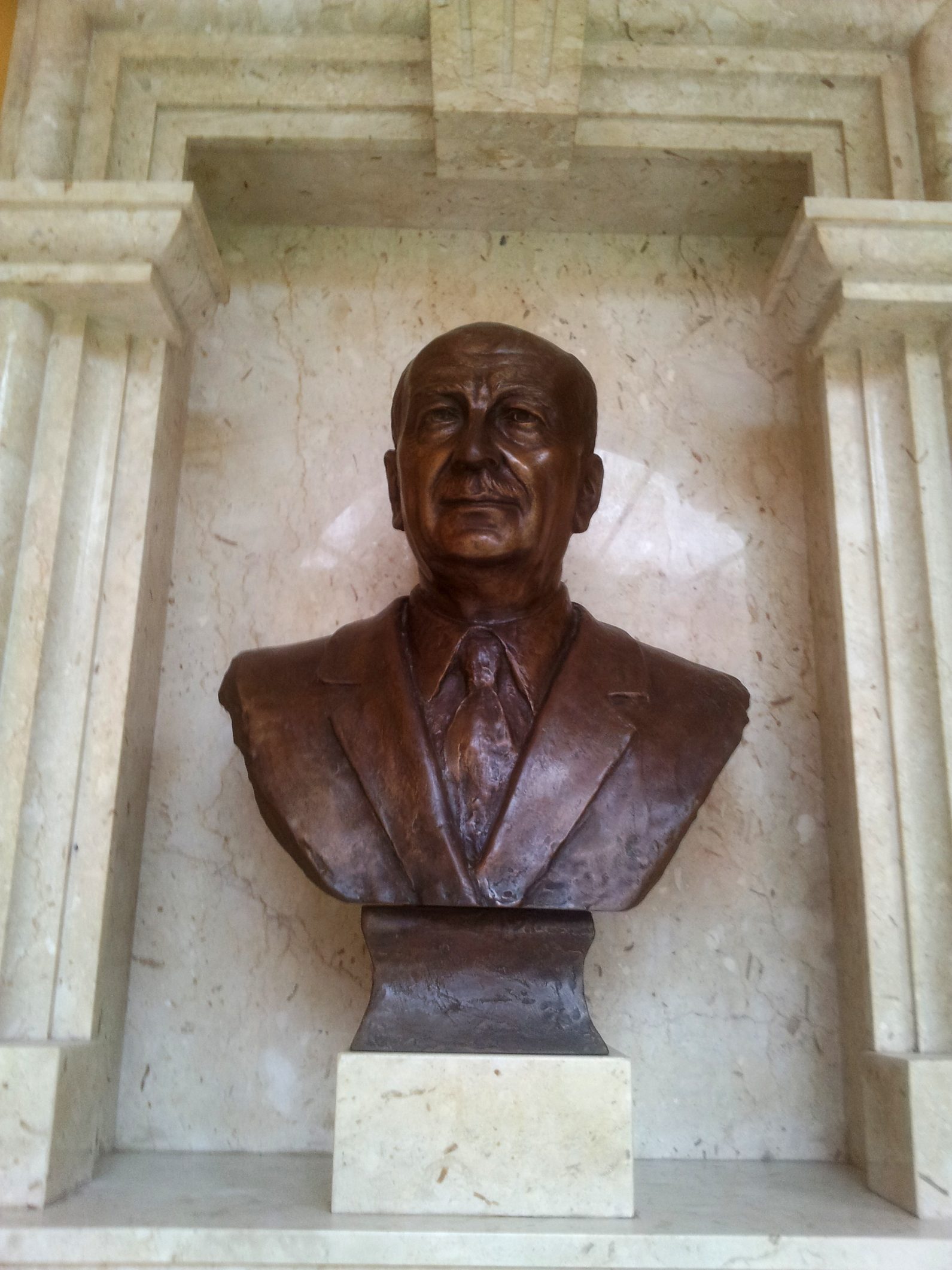 Francesco Delitala's monument, Istituto Rizzoli, Bologna - 02.jpg